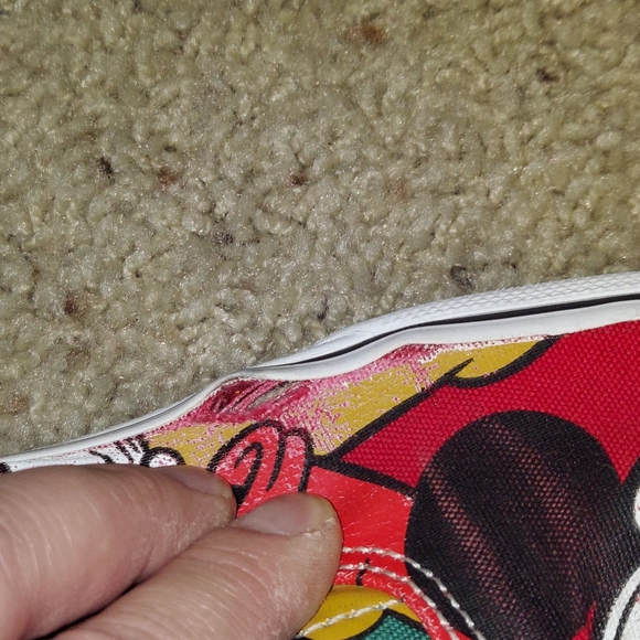 Vans×Disney Mickey And Friends Unisex Sneakers SZ MN 9.5 WMN 11 - Picture 11 of 12